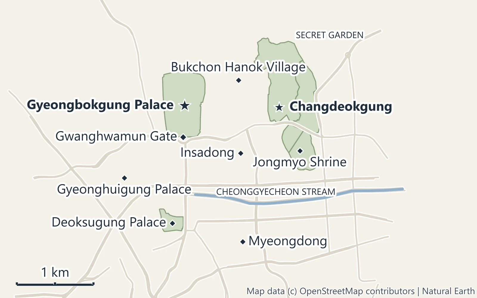 Map of central Seoul marking Gyeongbokgung Palace and Gwanghwamun Gate, Changdeokgung and its Secret Garden, Bukchon Hanok Village, Insadong, Jongmyo Shrine, Deoksugung, Gyeonghuigung, Myeongdong and the Cheonggyecheon stream